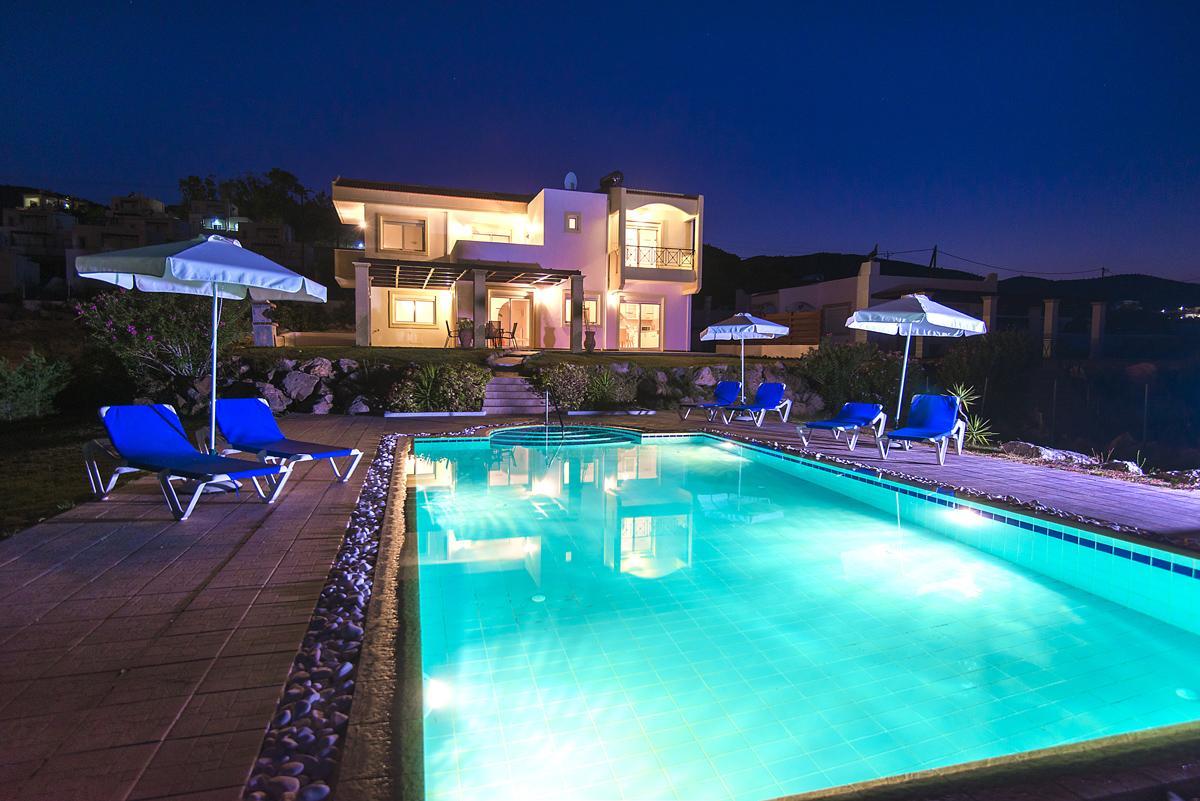 Villa Alexi Калатос Екстериор снимка