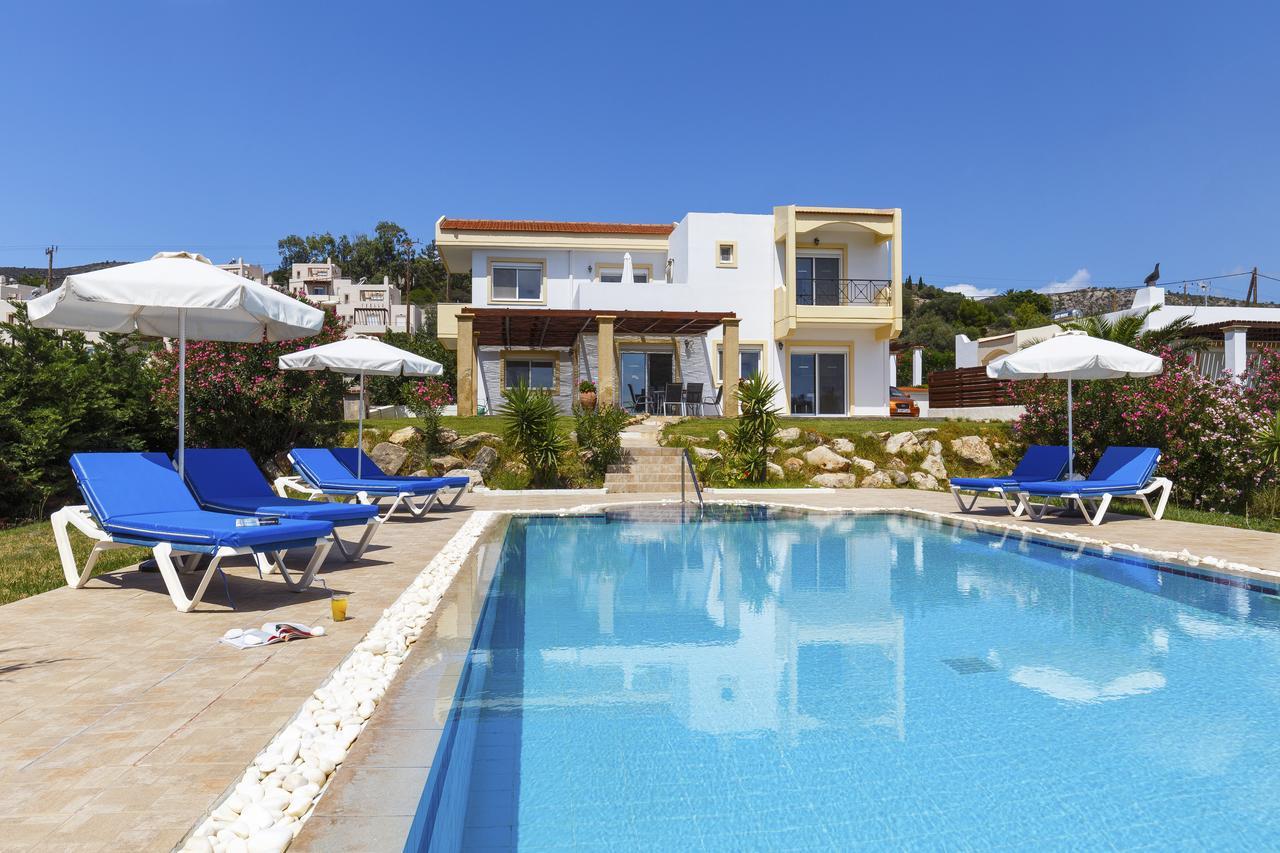 Villa Alexi Калатос Екстериор снимка