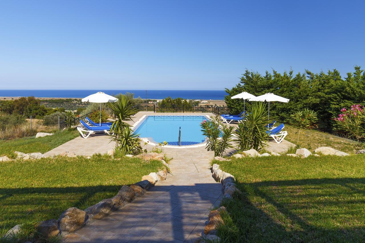 Villa Alexi Калатос Екстериор снимка