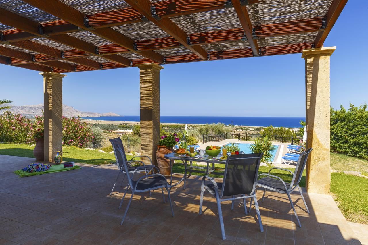Villa Alexi Калатос Екстериор снимка