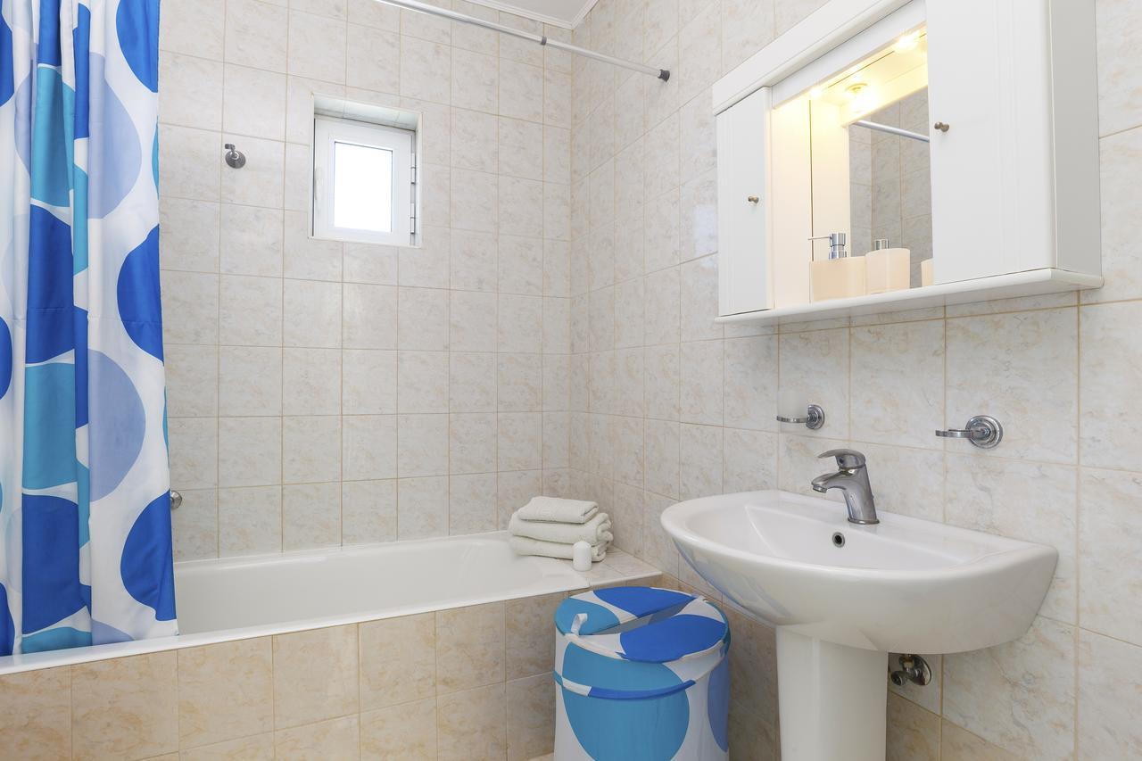 Villa Alexi Калатос Екстериор снимка