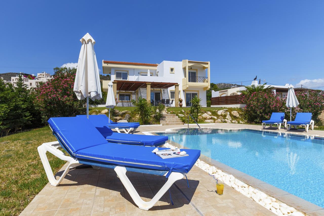 Villa Alexi Калатос Екстериор снимка